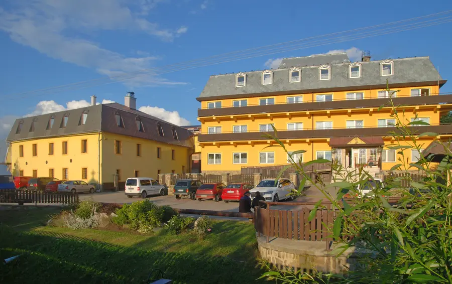 Žakovce, (HB8)